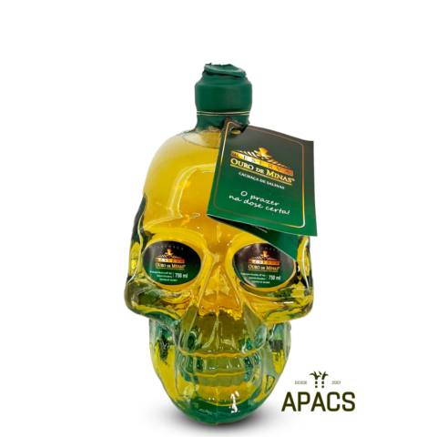 Cachaça Reserva Ouro de Minas (Umburana) 670 ml